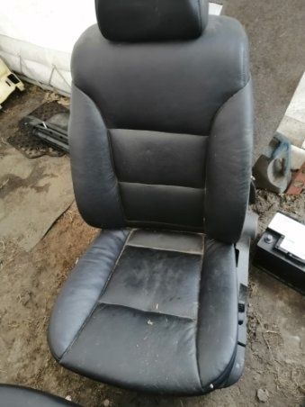 Wnętrze fotele BMW E61 czarna skóra Komplet kanapa tył