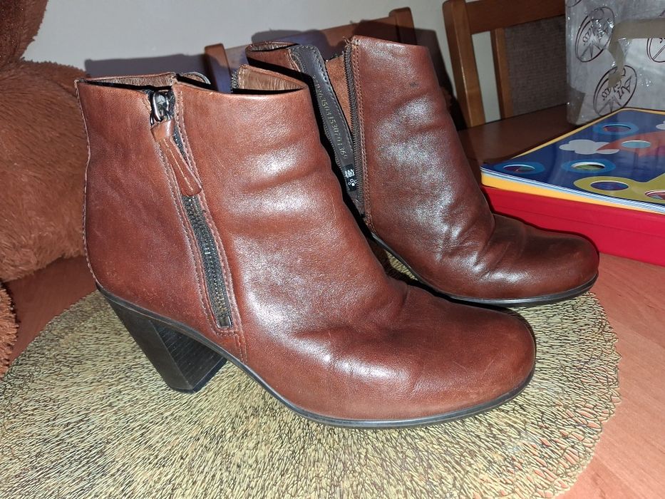 Buty na obcasie Ecco