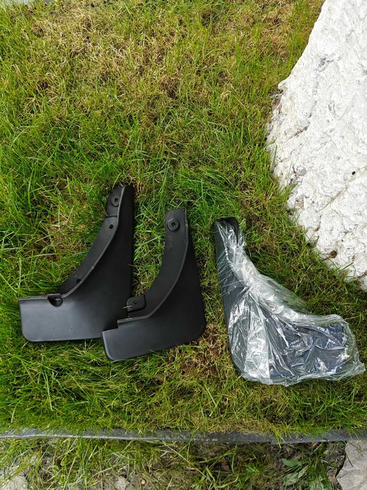 Бризговики Ford Escape с 2020 / Kuga