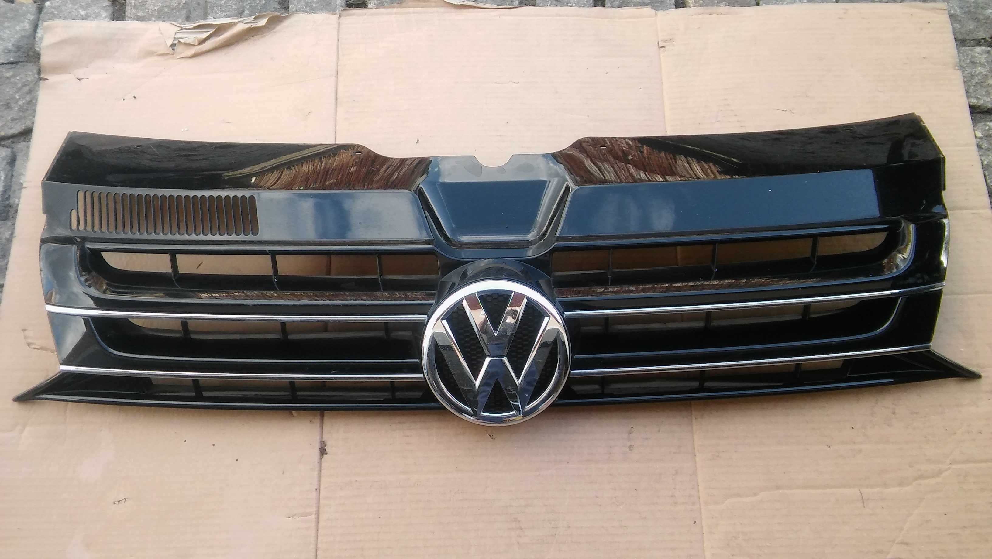 VW Transporter,T5 Lift,od 10r,gril,grill,atrapa przód,połysk-chrom