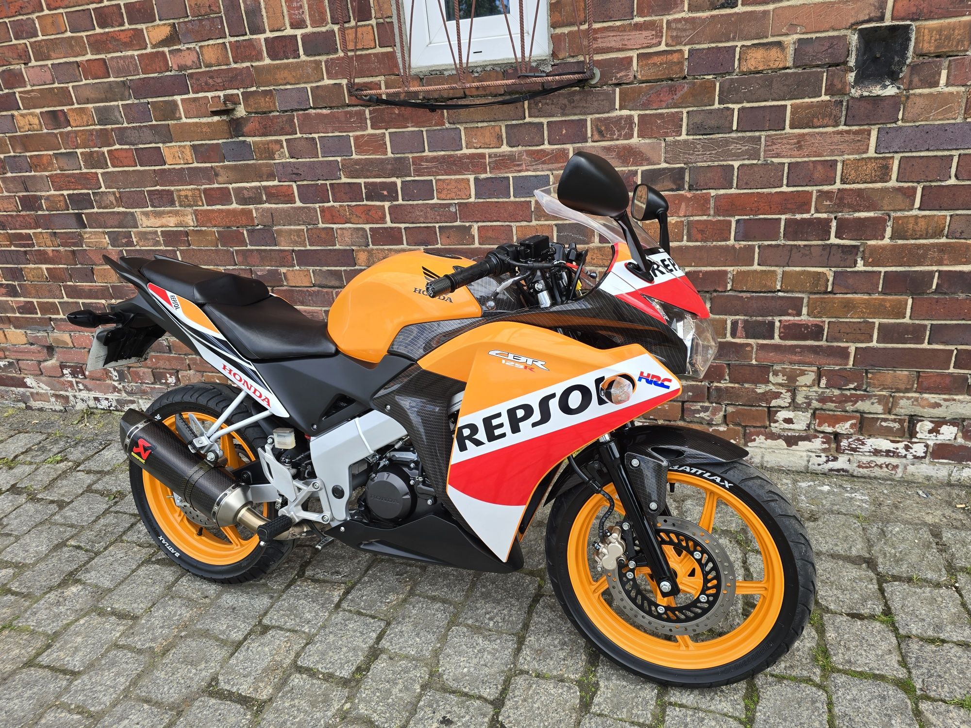 Honda CBR 125 .2016r. REPSOL // Carbon // Akrapovic