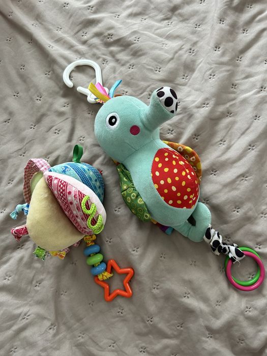 Підвіска на візок для дитини коник музичний/ шуршалка