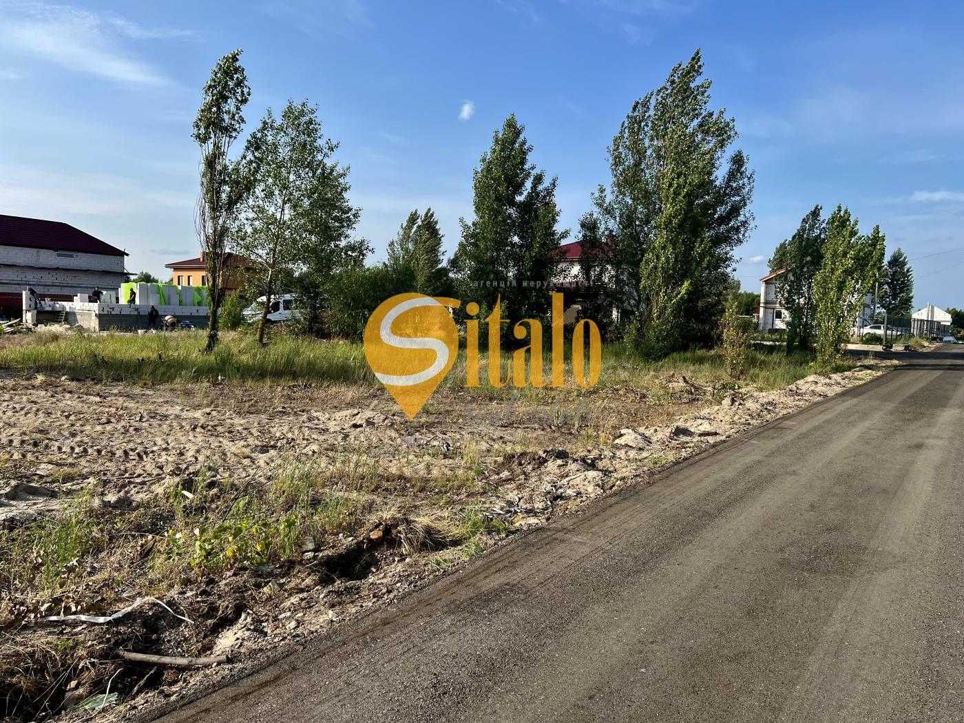 Кутова ділянка біля озера Святище 50 метрів Закрита територія Осокорки