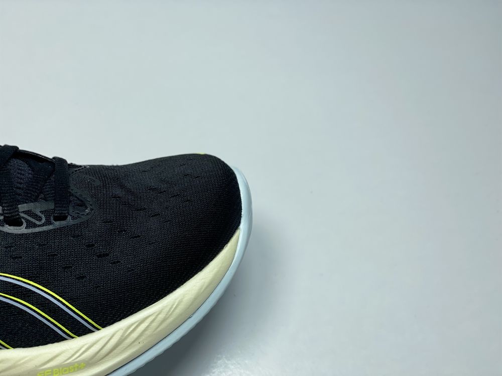 41.5-26см ОРИГІНАЛ 100% Кросівки ASICS GEL-CUMULUS 26 1012B599