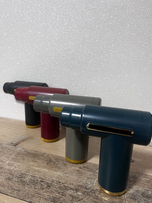 Масажер для тіла Massage Gun + 4 насадки перкусійний ОЛХ+30 грн