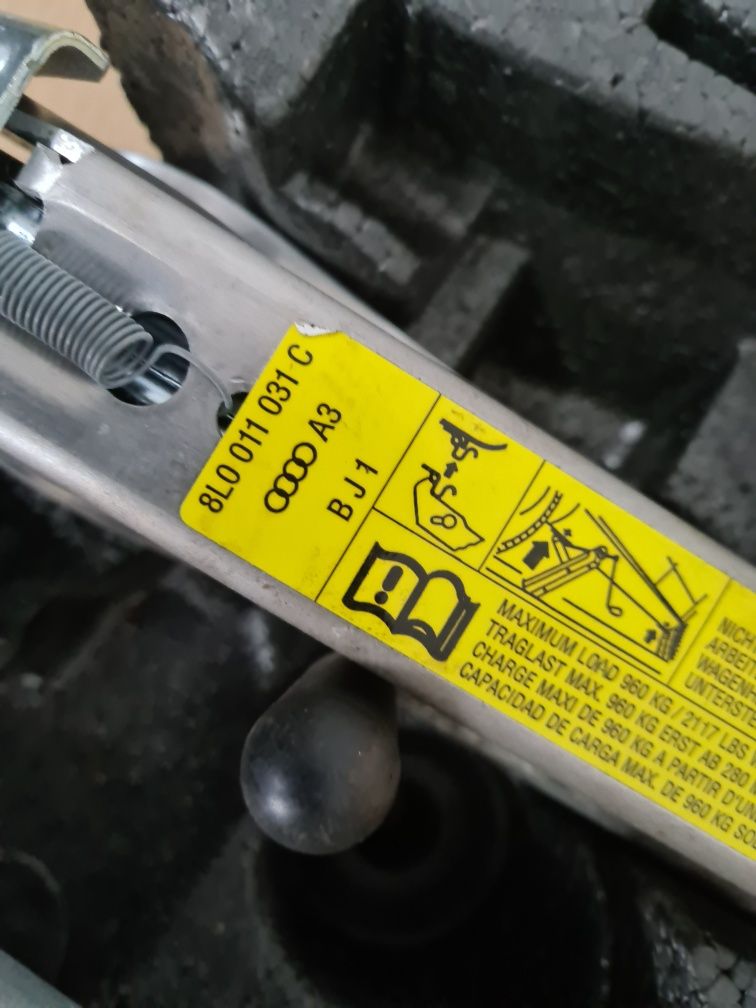 LEWAREK Audi A6 C5 A4 B6 B7 Passat b5 b6 Touran golf IV 4 Bora Leon