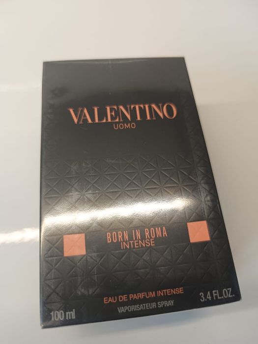 Valentino Uomo Born In Roma Intense marki Valentino 100ml.Nowy w folii