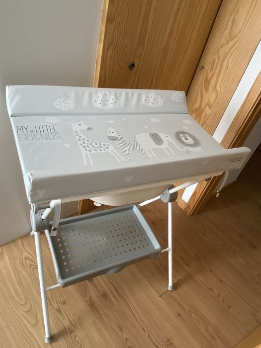 Vendo Kit de artigos para bebés, todos em otimo estado