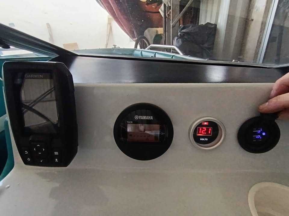 (PENDENTE ) Bayliner Capri 170