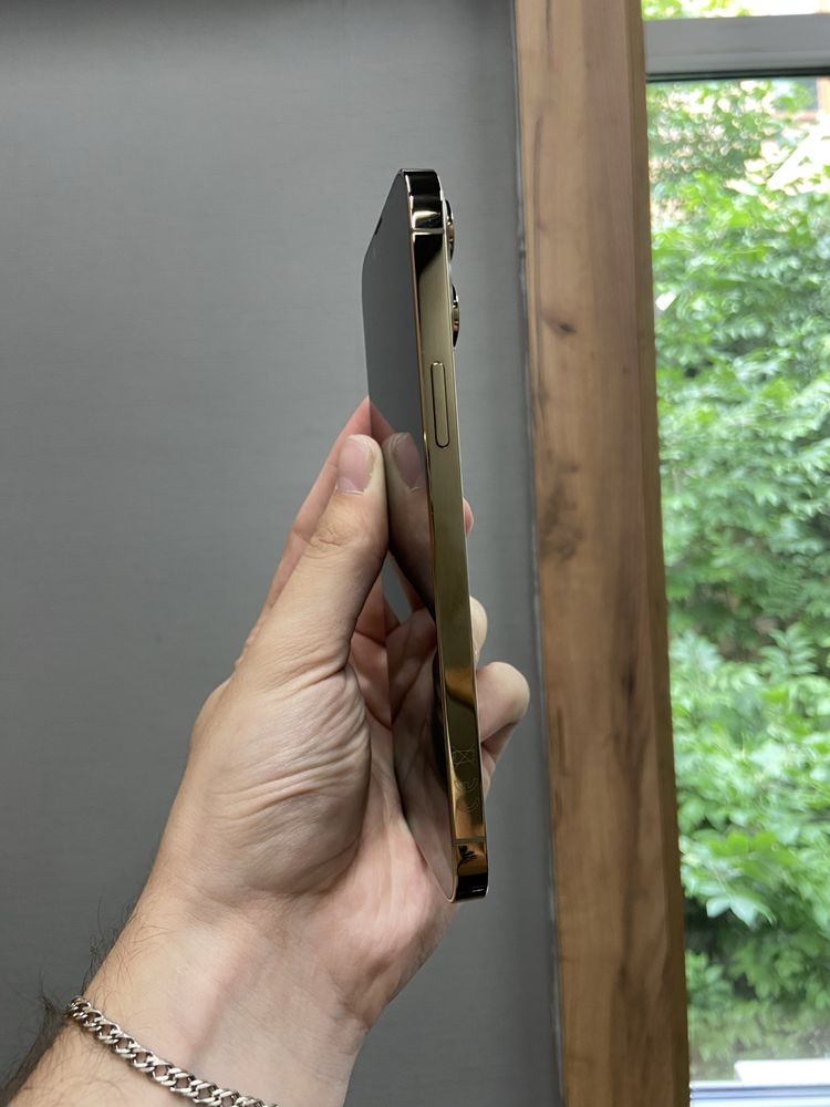 iPhone 13 Pro Max 256Gb Gold Neverlock Чудовий стан