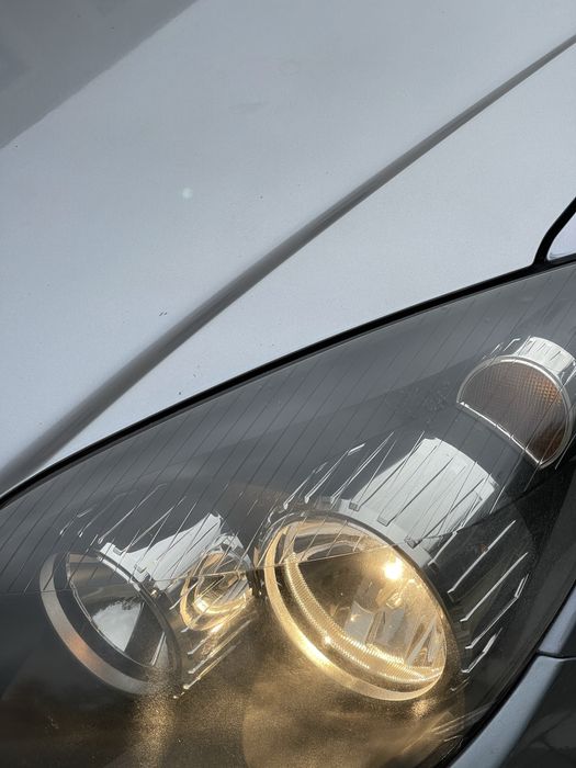 Opel Astra 2004 год 1.4 бензин