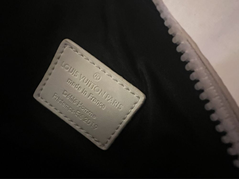 LV tiracolo messenger soft trunk leather
