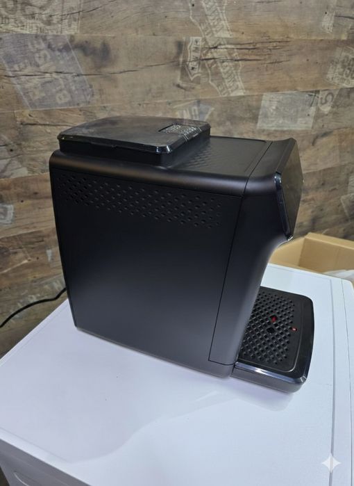 Кавомашина Phillips 2200 series EP2220/10. Ідеальний Капучино!