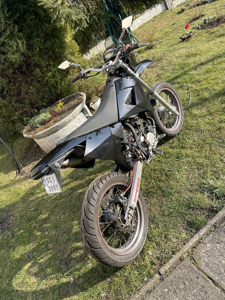 Motocykl cpi supermoto 50cm3