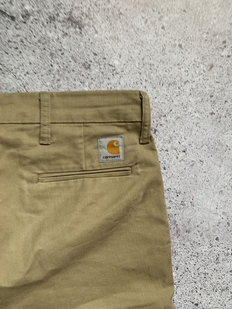 Шорты Carhartt