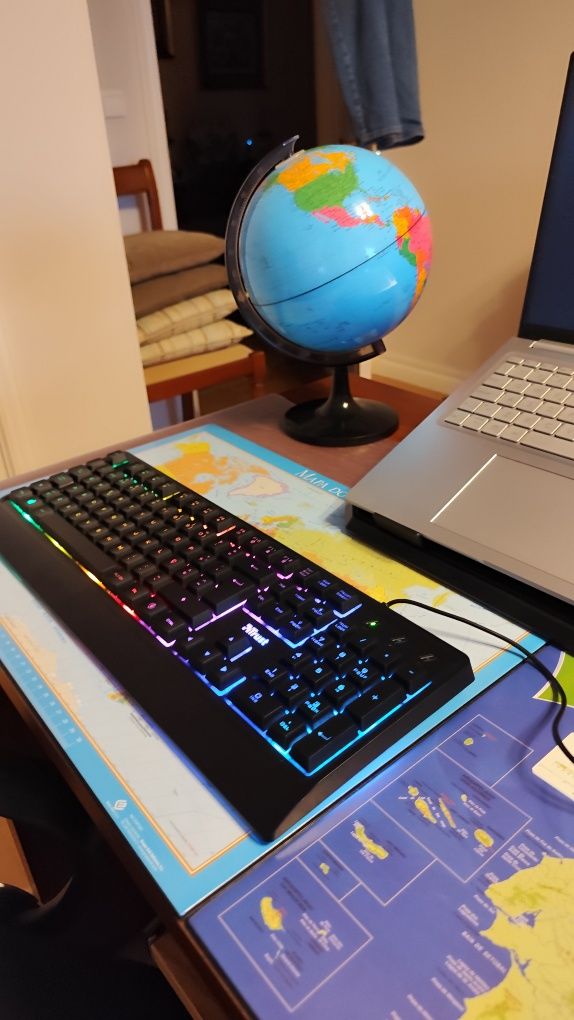 Gaming Keyboard w/ LED illumination (Trust)