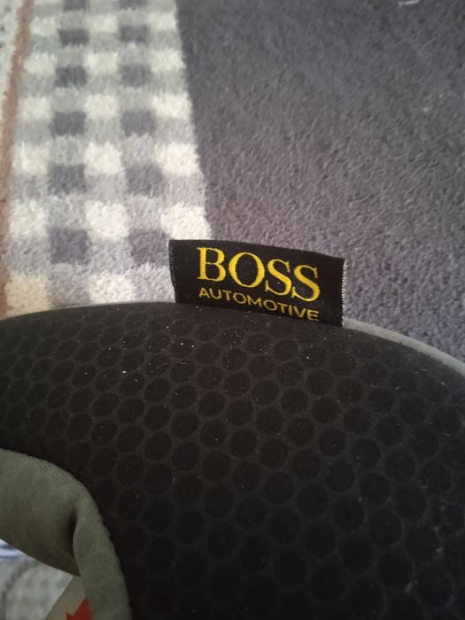 Автокресло(сидушка) для ребенка от 7 лет..От 25 до 36 кг. До 125  см.