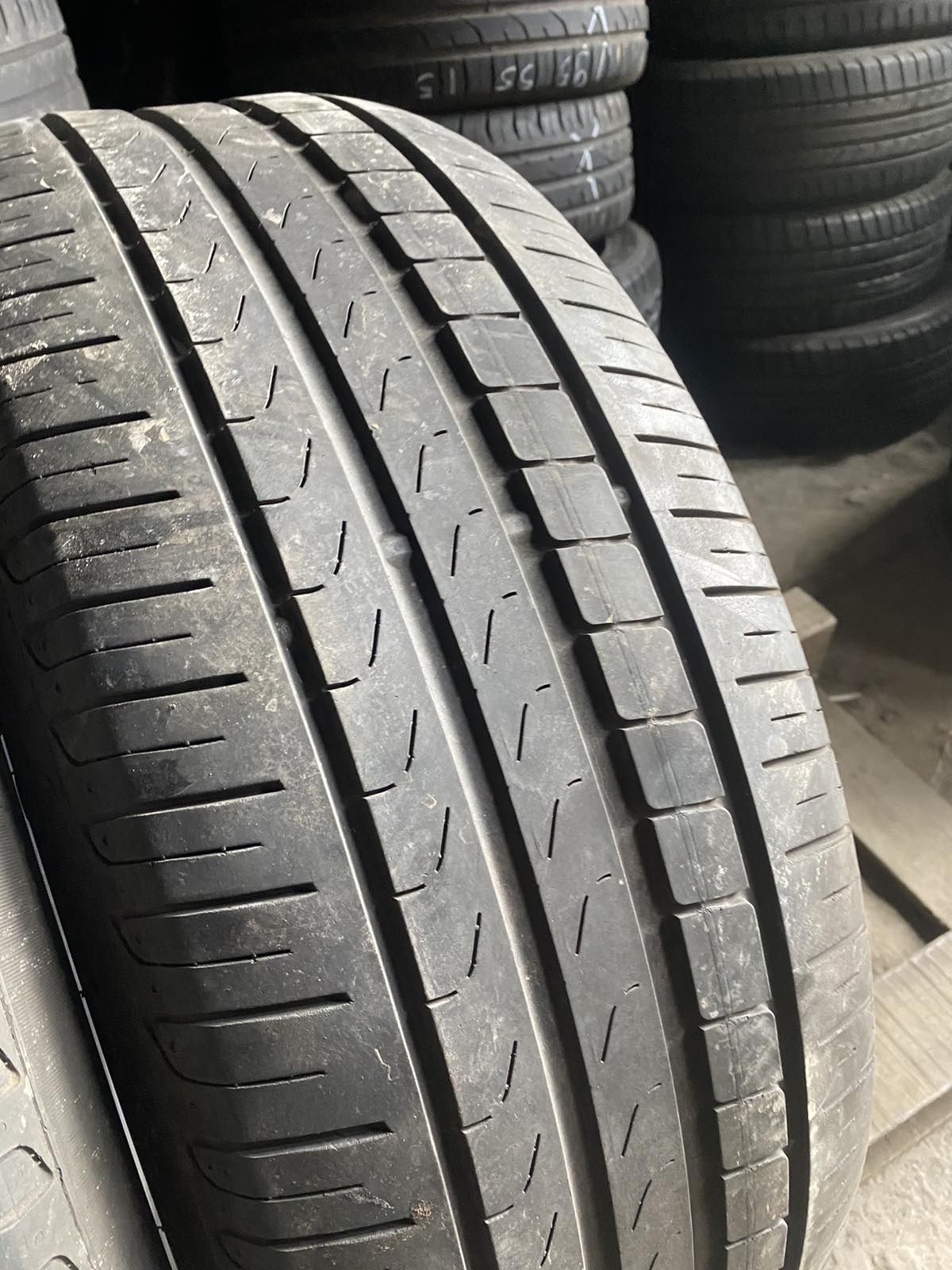 245.50.18 Pirelli 2шт лето БУ склад шины резина из Европы 50 R18 RFT