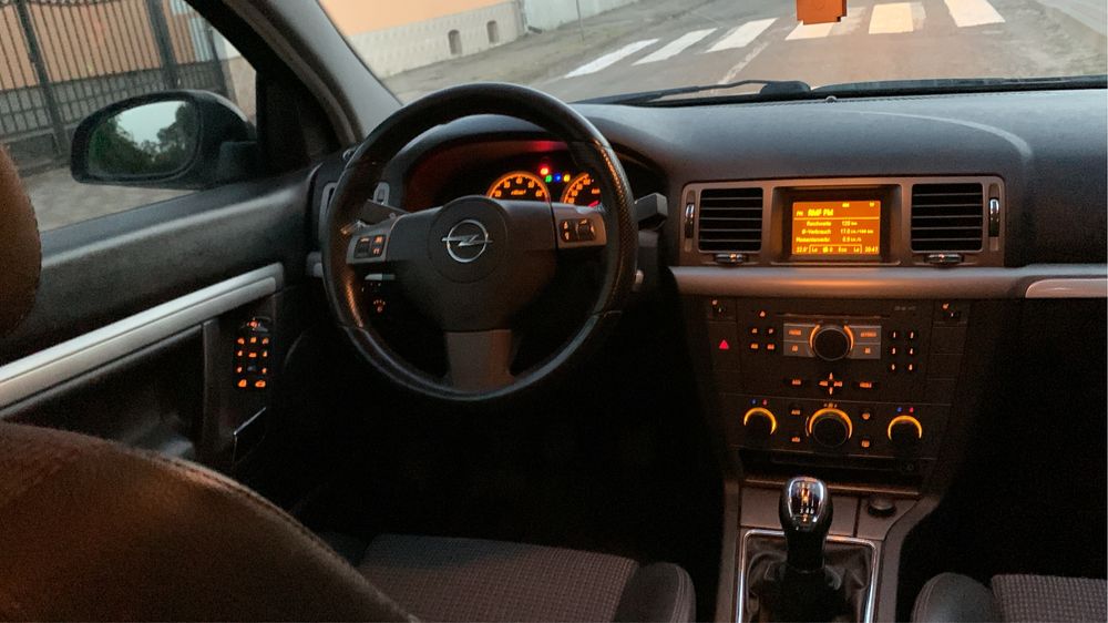 Opel Vectra Caravan OPC line