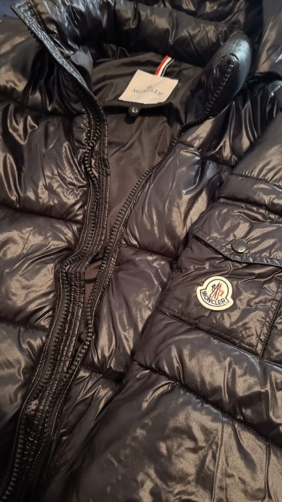 Novo - Size L - Original Men's Moncler Maya Short Down Jacket Black