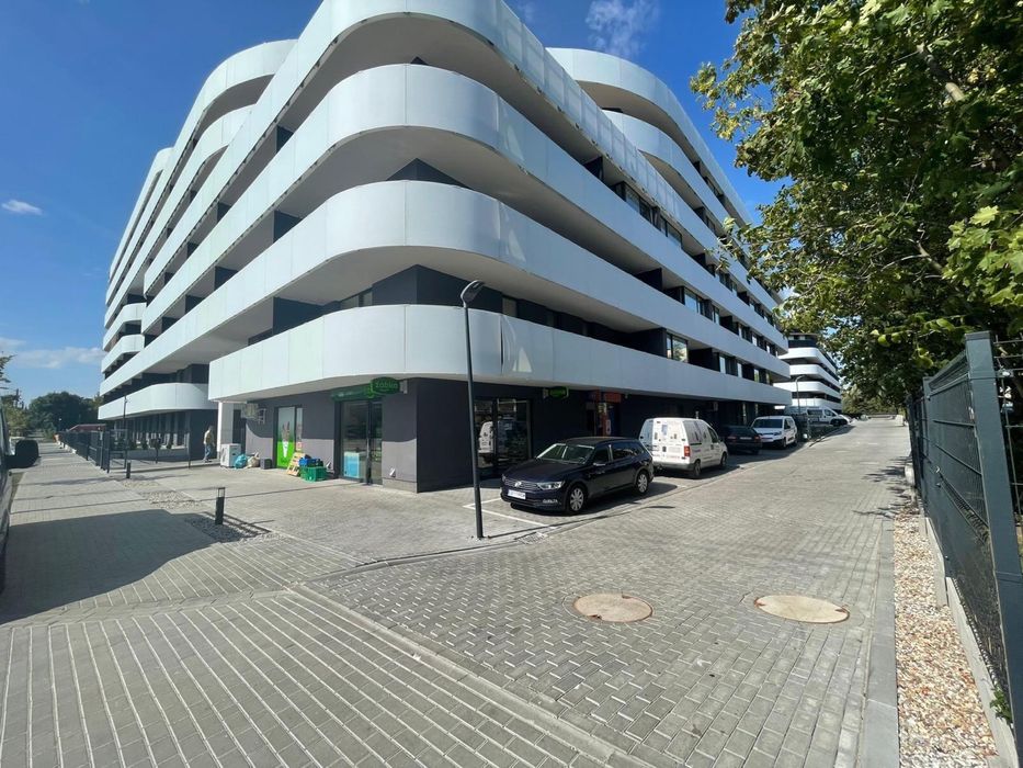 Lokal usługowy 90m2