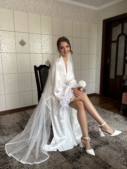 Продам свою ідеальну весільну сукню