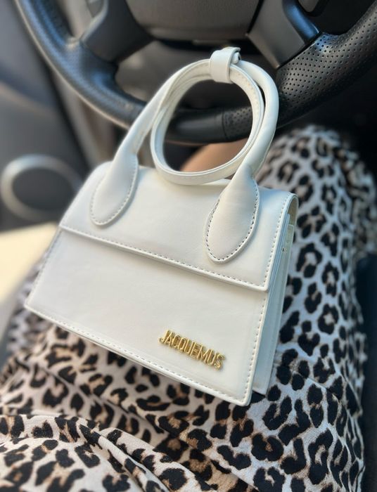 Стильні жіночі сумочки , які доповнят твій образ