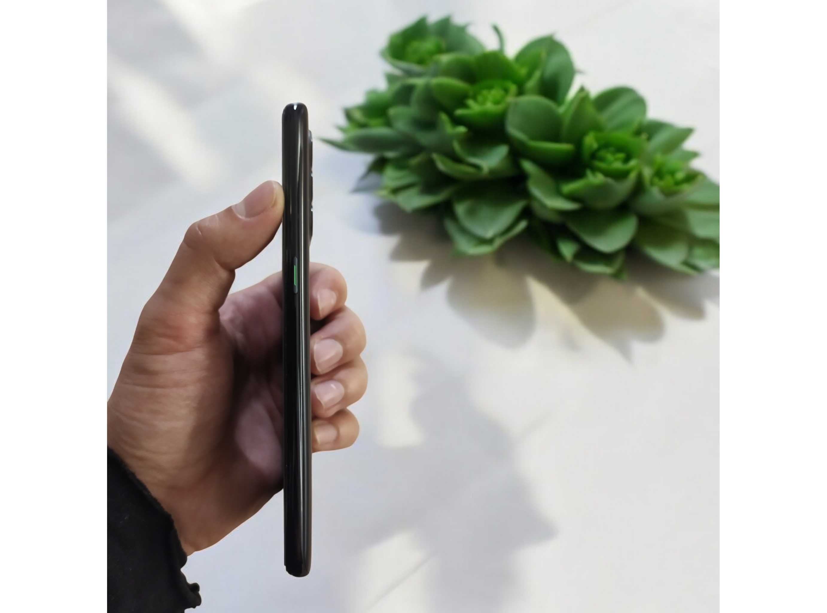 Oppo Reno5 5G 12/256 AMOLED оригінал