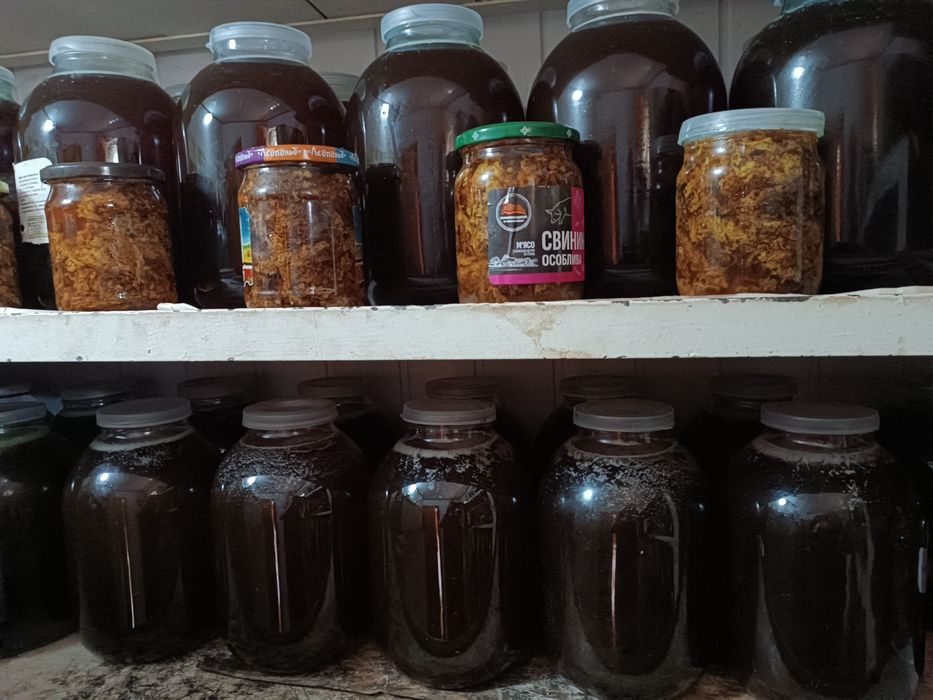 Продаю продукти в бджільництва.