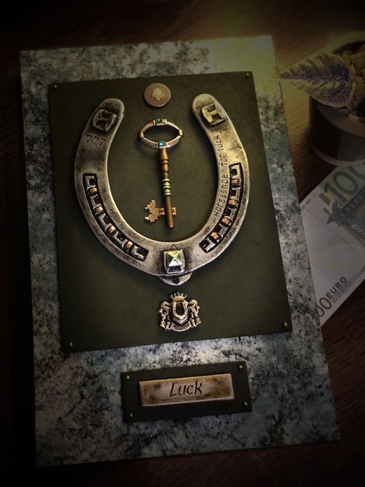 Подкова на Удачу и Успех три Семёрки.