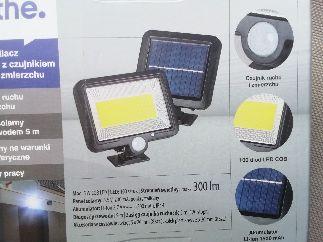Naświetlacz leflektor Solarny Led z czujnikiem ruchu Nowy