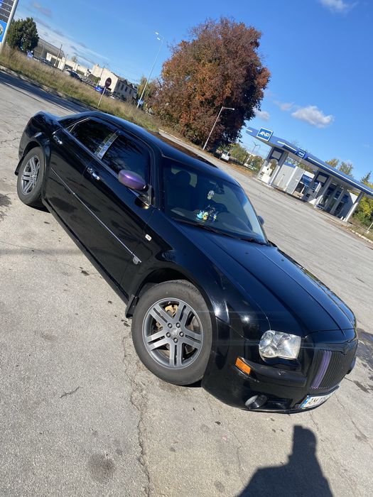 Продам власне авто Chrysler 300C