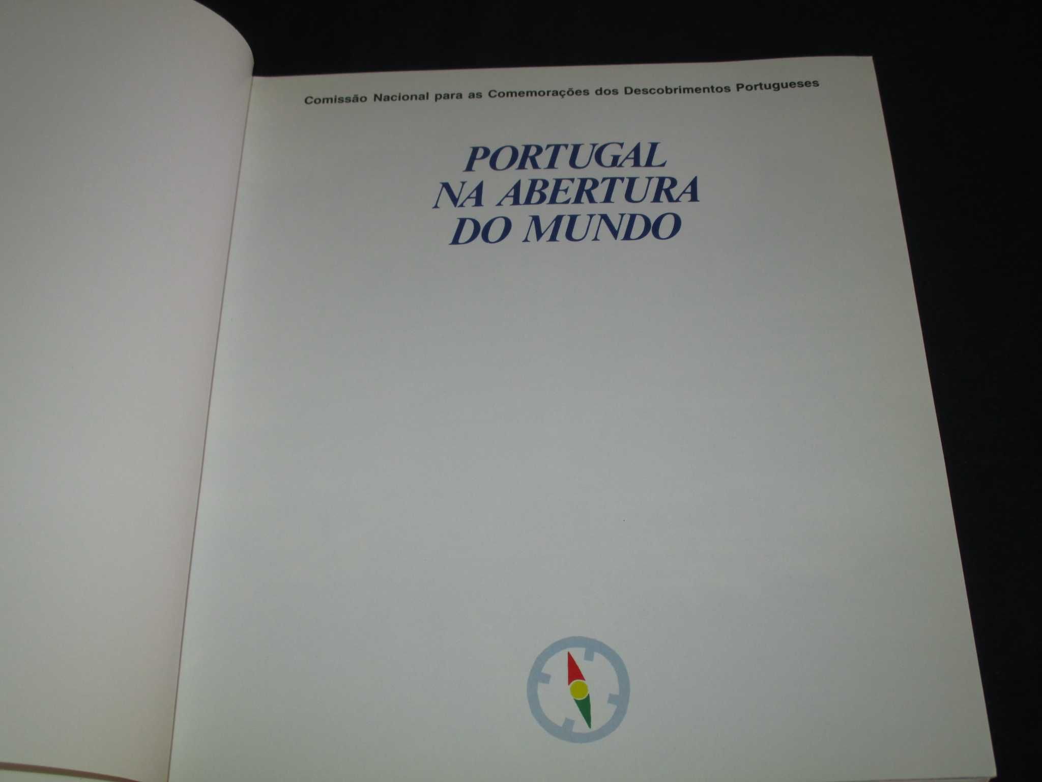 Livro Portugal na Abertura do Mundo 1990