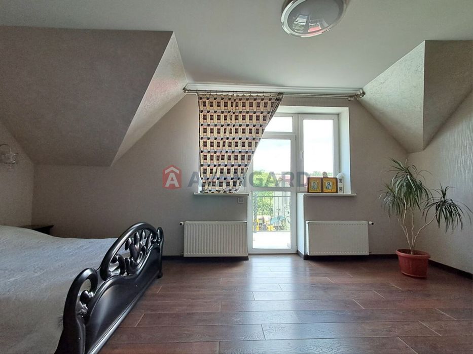 Сучасний будинок з камінним залом та садом, Глеваха (Кожухівка)