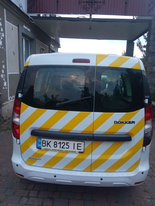 Рено докєр 2020 рік