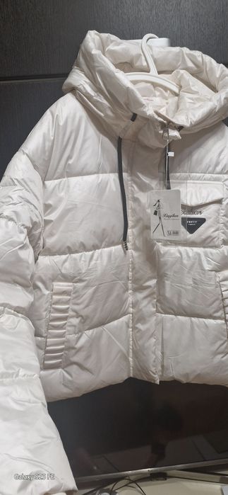 Нова пуфер куртка білий перламутр пуфер на 46-48