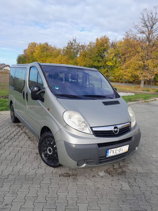 Opel Vivaro Opel Vivaro 6 osobowy