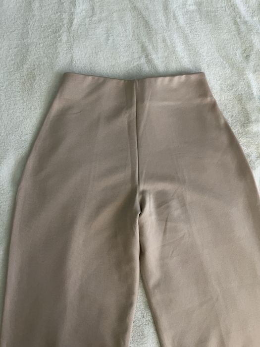 Брюки на резинці