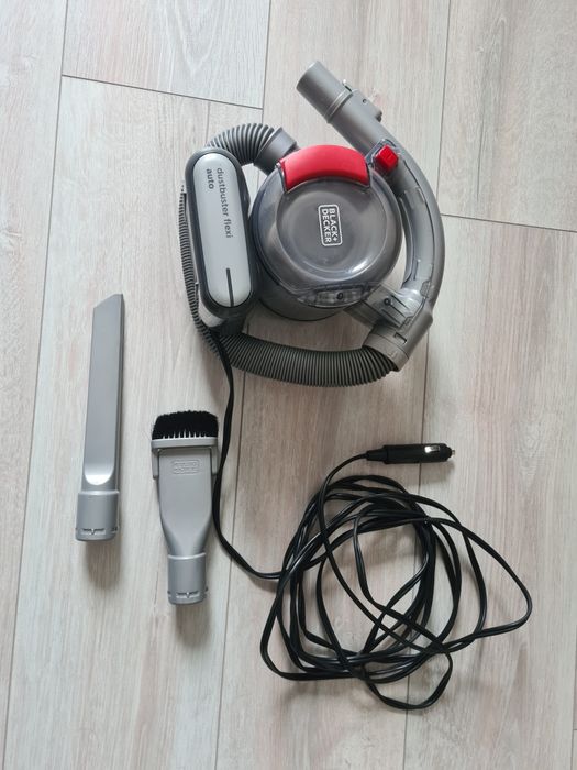 Odkurzacz samochodowy Black Decker 12 V
