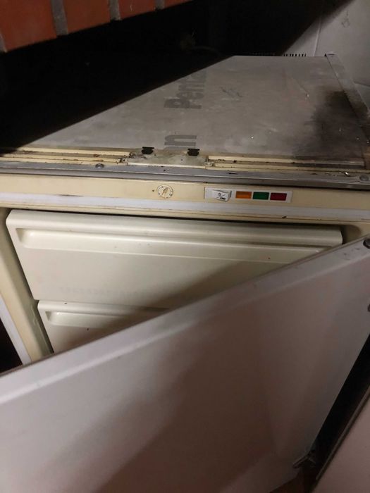 Arca congeladora de encastre de 3 gavetas Balay