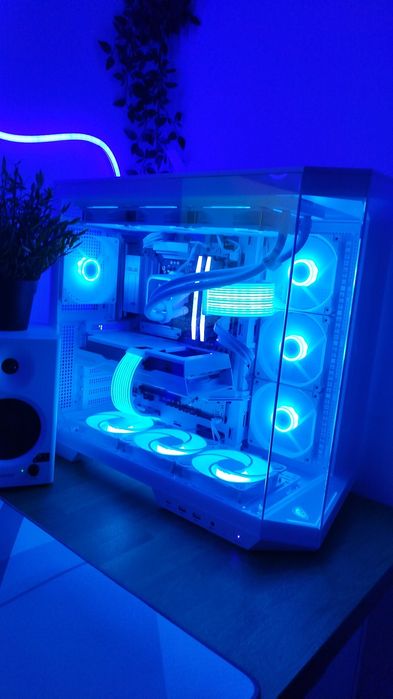 PC Gamer FULL WHITE – Ryzen 5 9600X • RX 9060 XT • 32GB DDR5 6000 • Wa