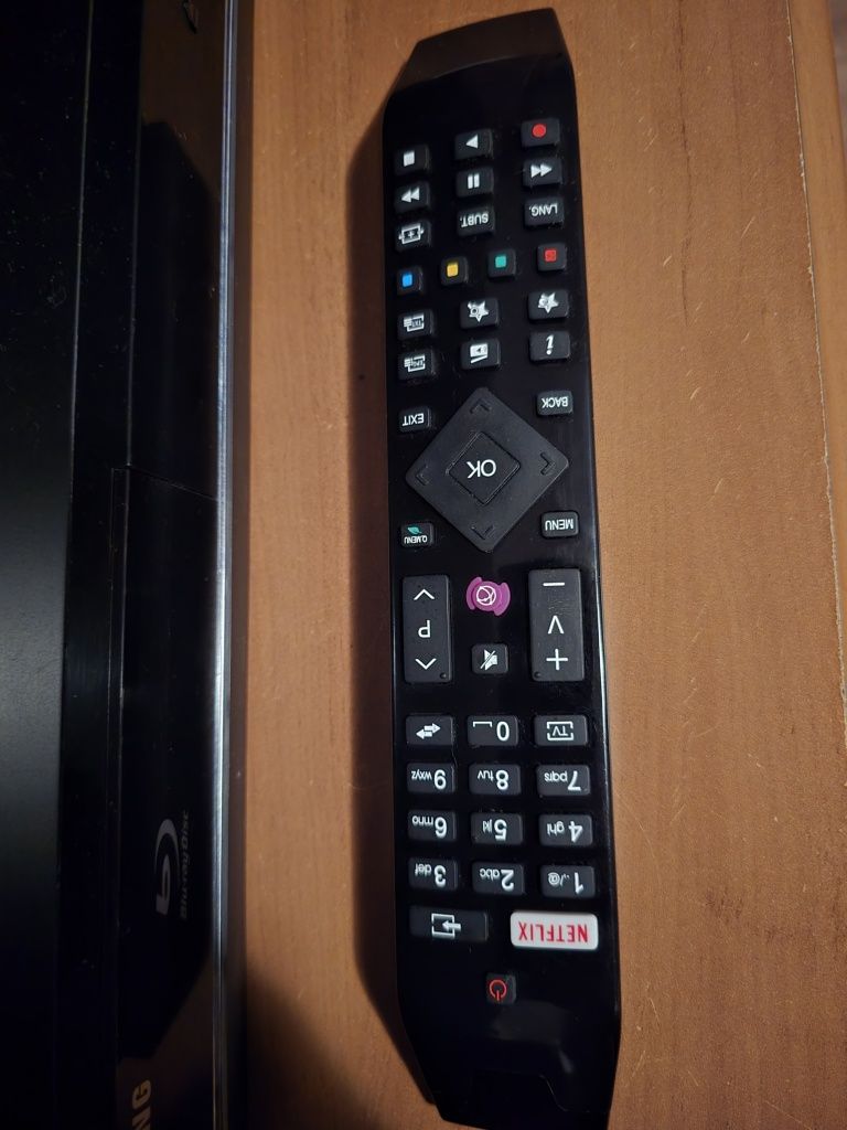 Telewizor HITACHI 43 cale 4K UHD