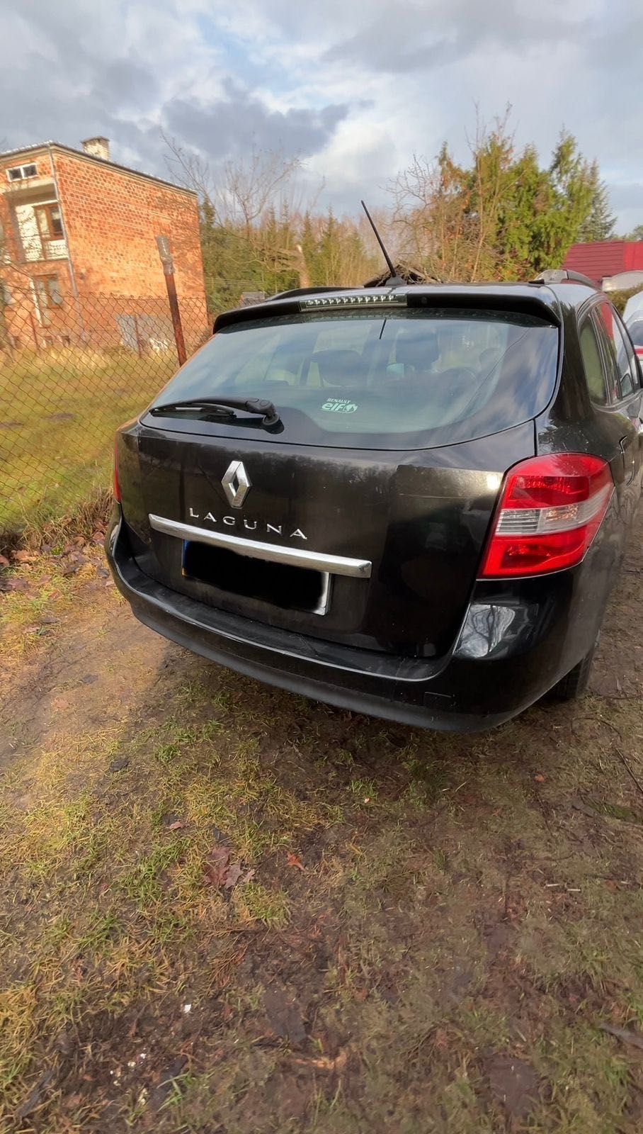 Renault Laguna 3 na czesci NV676 drzwi błotnik zderzak klapa silnik