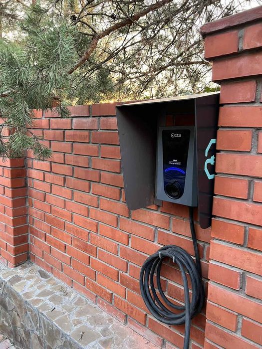 Встановлення зарядних СТАНЦІЙ для електромобілів Зарядки електромашини