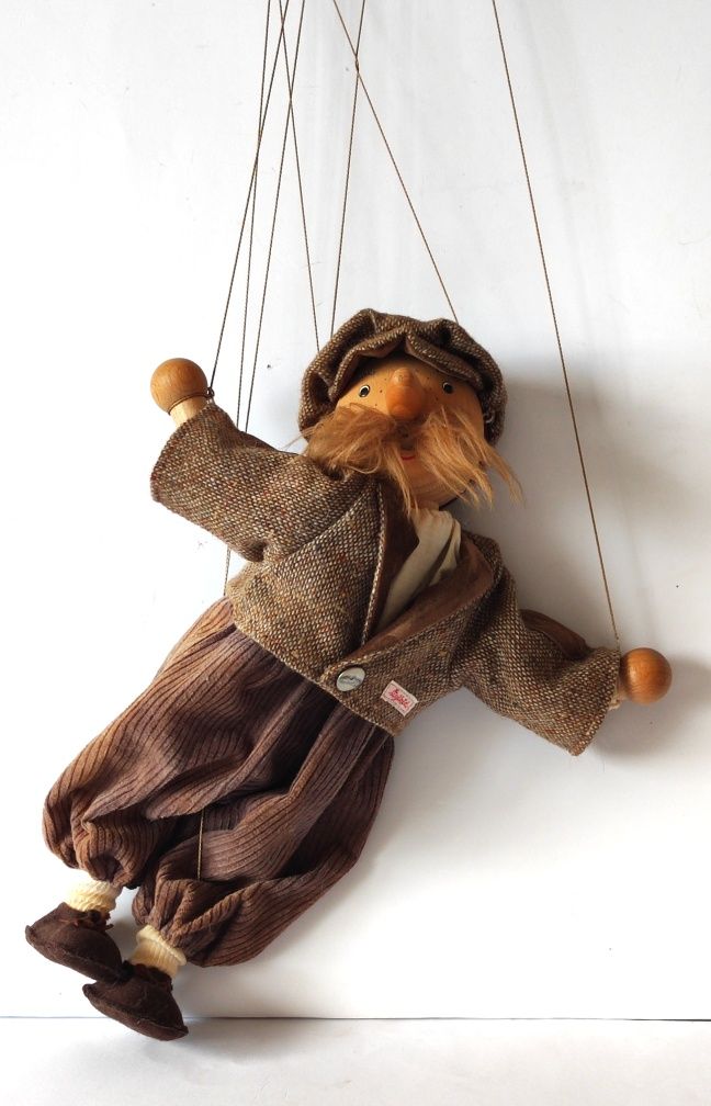 Lalka z drewna  piękna stara pacynka marionetka kolekcjonerska