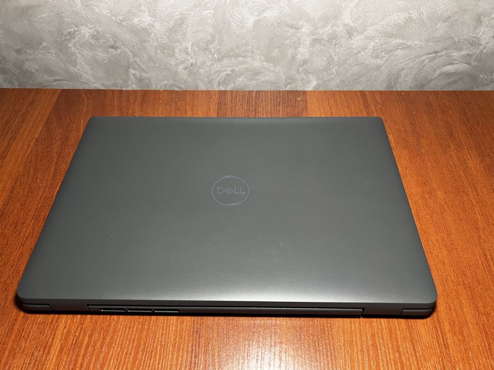 Dell Latitude 3540/ Core i3-1215U/ 8GB Ram/ 256GB SSD/ FHD