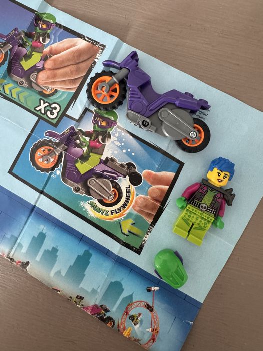 Lego City 60247 Stuntz kadkaderka motor