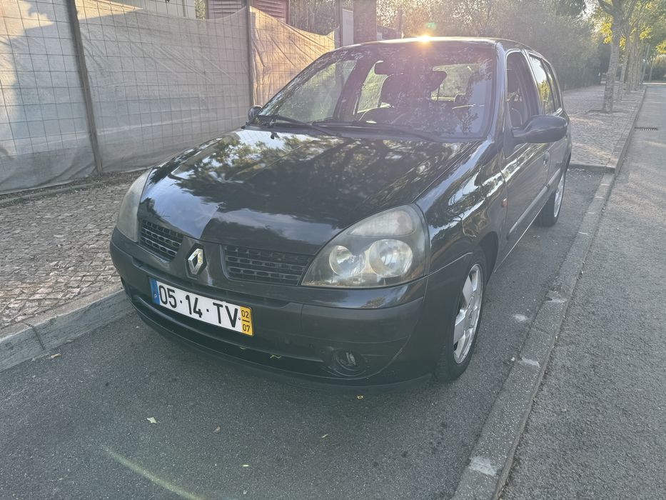 Renault Clio 1.5 Dci (5 lugares Diesel)
