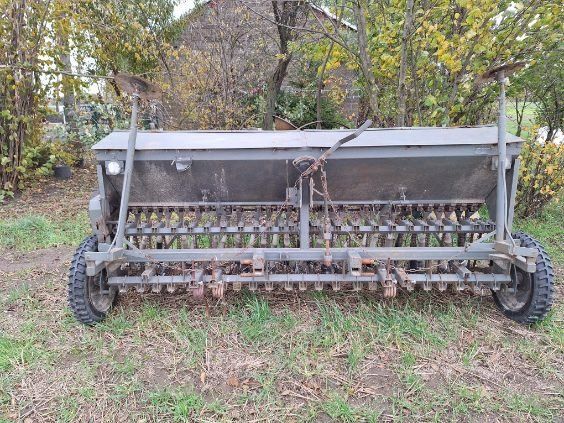 Siewnik Poznaniak, Pług Unia Ibis