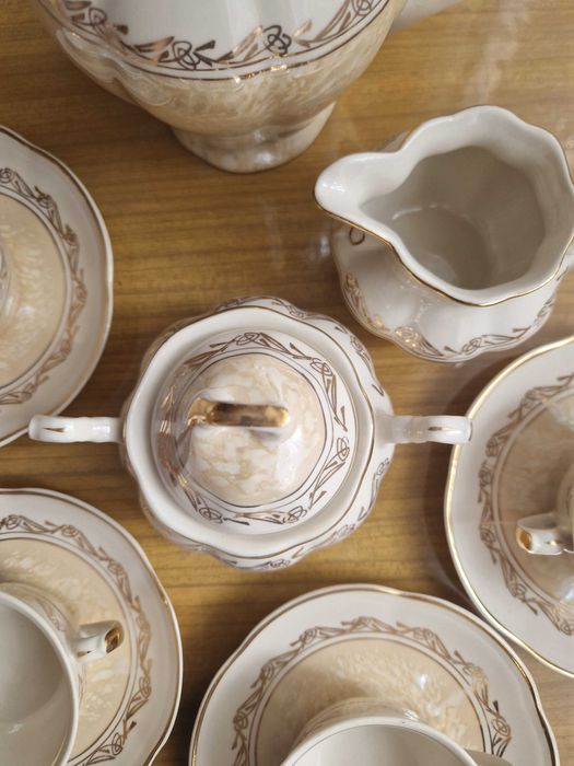 Chodzież porcelana serwis kawowy na 6 os PRL